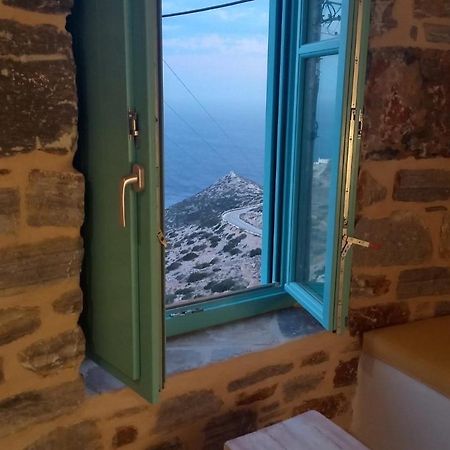 Dimitrakis Guesthouse Донуса Екстериор снимка