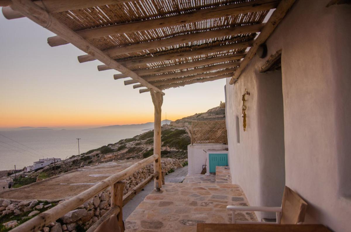 Dimitrakis Guesthouse Донуса Екстериор снимка