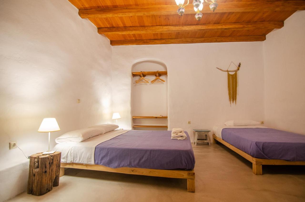 Dimitrakis Guesthouse Донуса Екстериор снимка