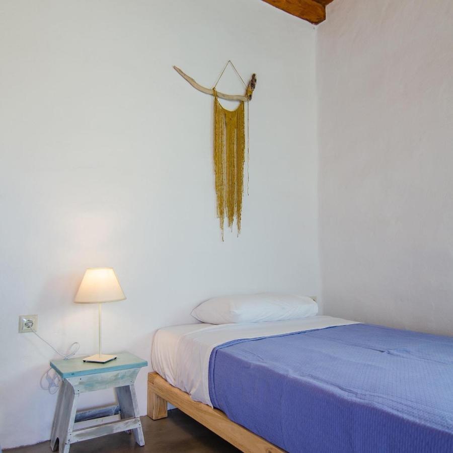 Dimitrakis Guesthouse Донуса Екстериор снимка