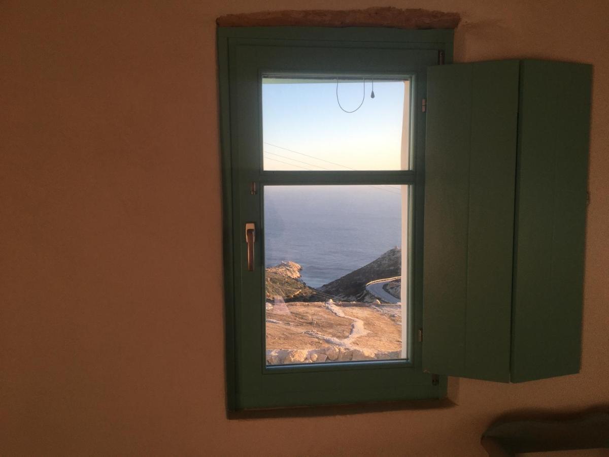 Dimitrakis Guesthouse Донуса Екстериор снимка