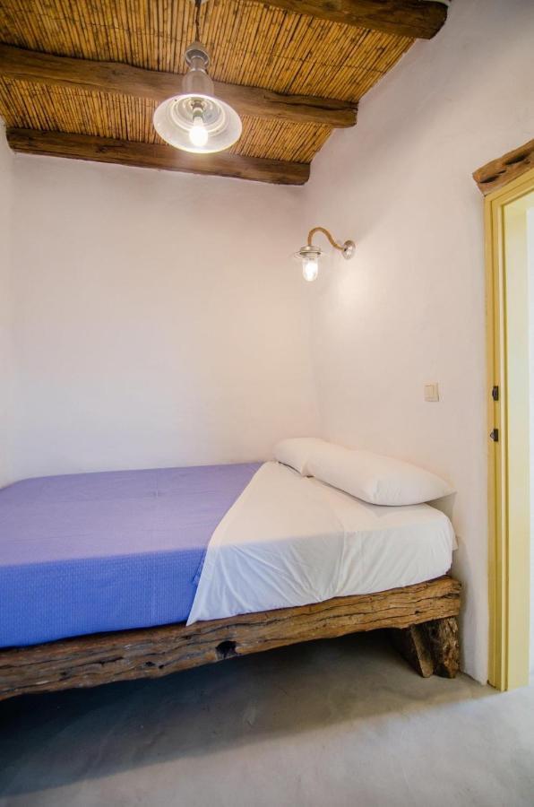 Dimitrakis Guesthouse Донуса Екстериор снимка