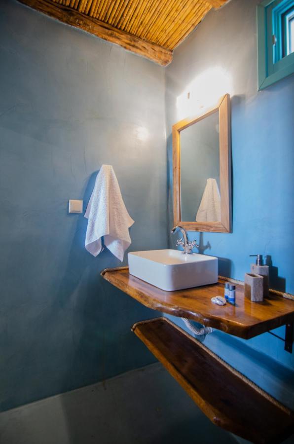 Dimitrakis Guesthouse Донуса Екстериор снимка