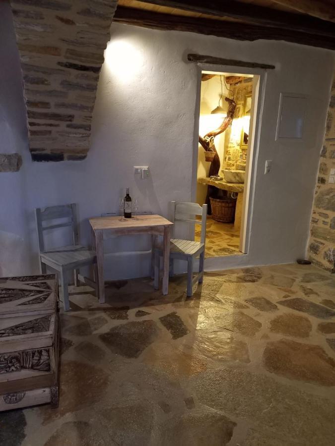 Dimitrakis Guesthouse Донуса Екстериор снимка