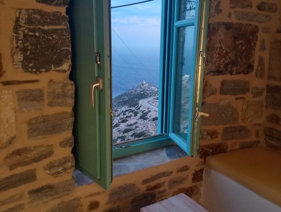 Dimitrakis Guesthouse Донуса Екстериор снимка